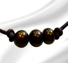 Load image into Gallery viewer, Women&#39;s copper color Natural Freshwater Pearl necklace on genuine hand rolled leather
