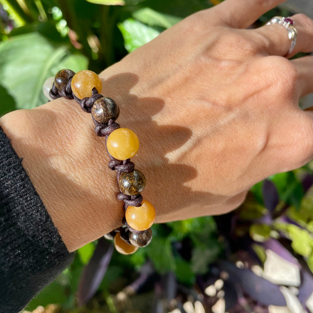 Women’s Natural Bronzite and Yellow Calcite on genuine hand rolled leather Mala Bracelet