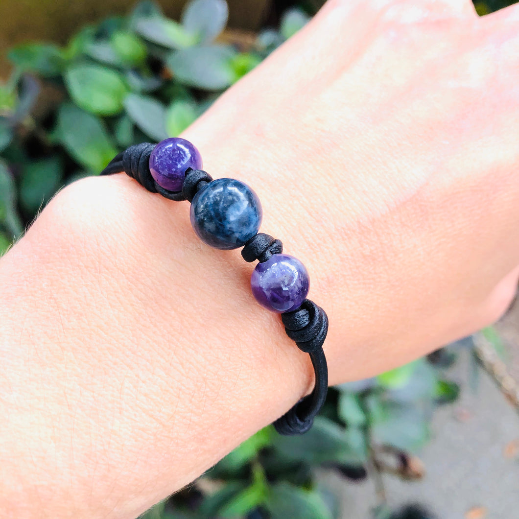 Women's black obsidian, purple amethyst and freshwater pearls Mala bracelet