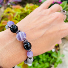 Load image into Gallery viewer, Men&#39;s natural obsidian, amethyst, tourmaline and labradorite on genuine leather bracelet
